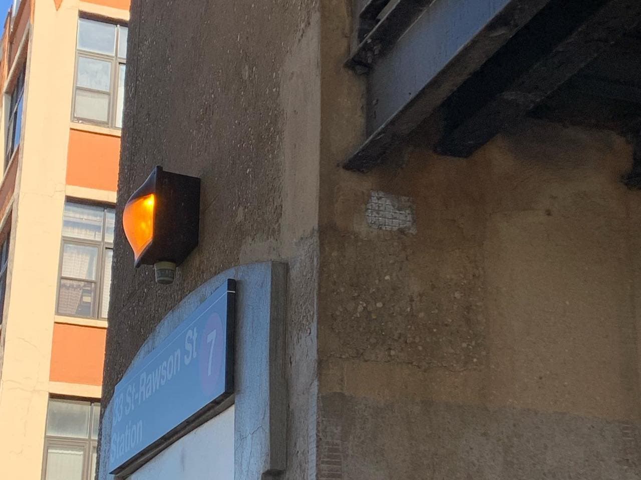 Invader NY_38