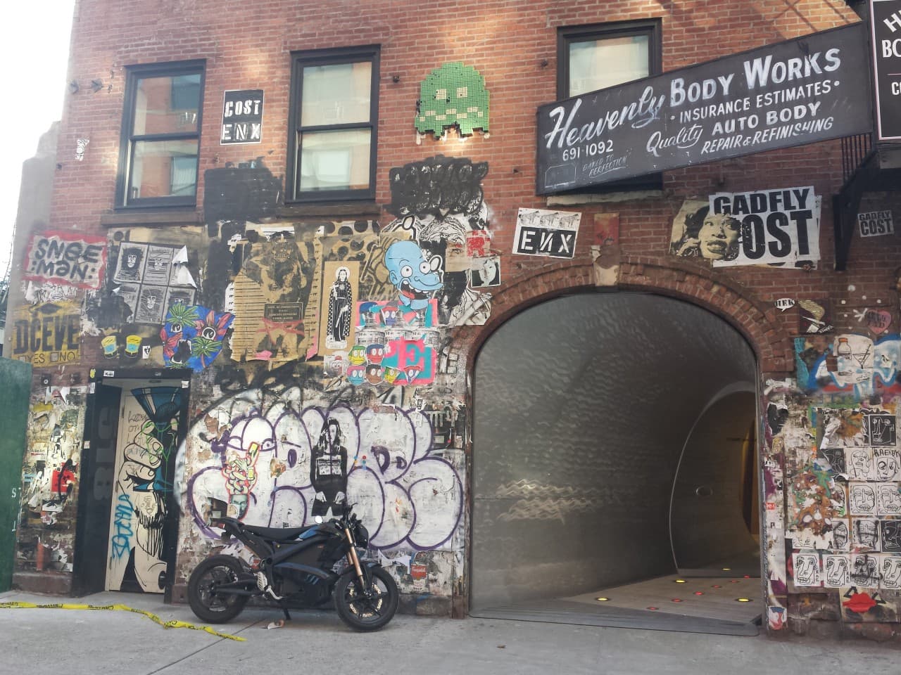 Invader NY_100