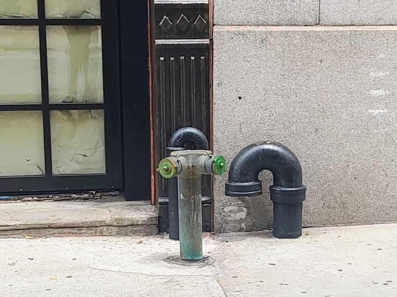 Invader NY_111