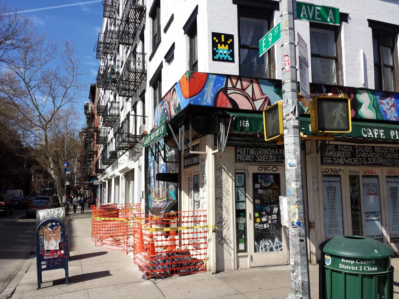 Invader NY_164