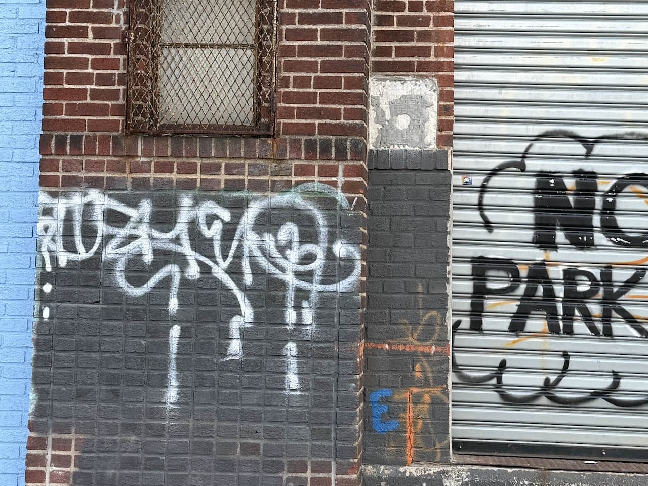 Invader NY_217