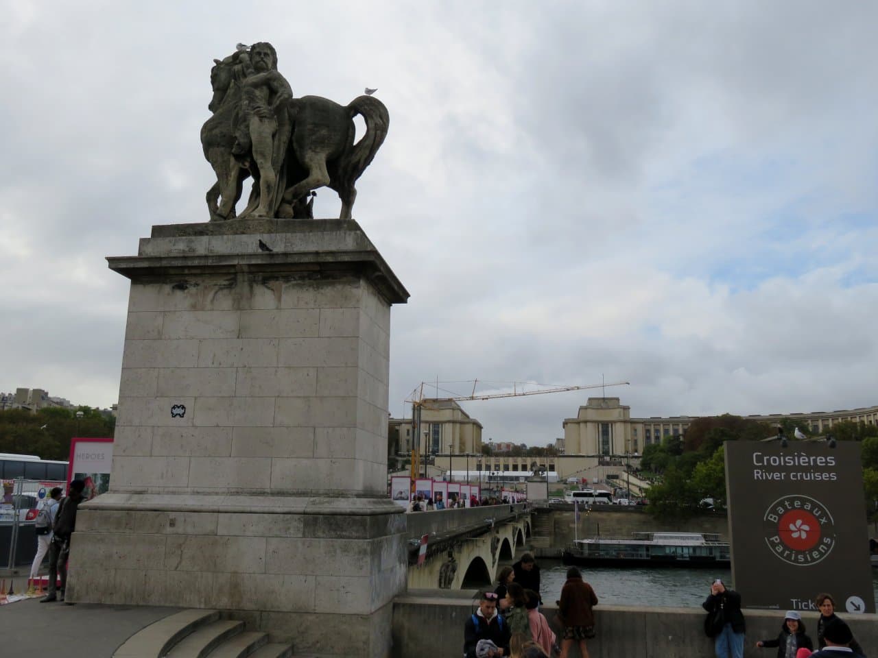 Invader PA_107