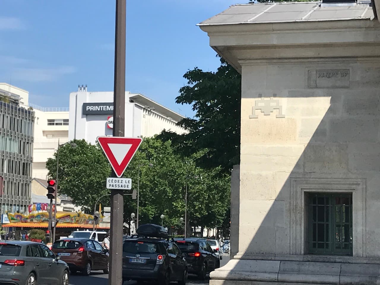 Invader PA_127