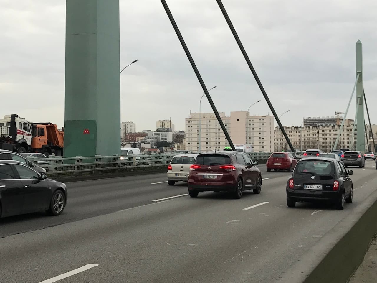 Invader PA_129