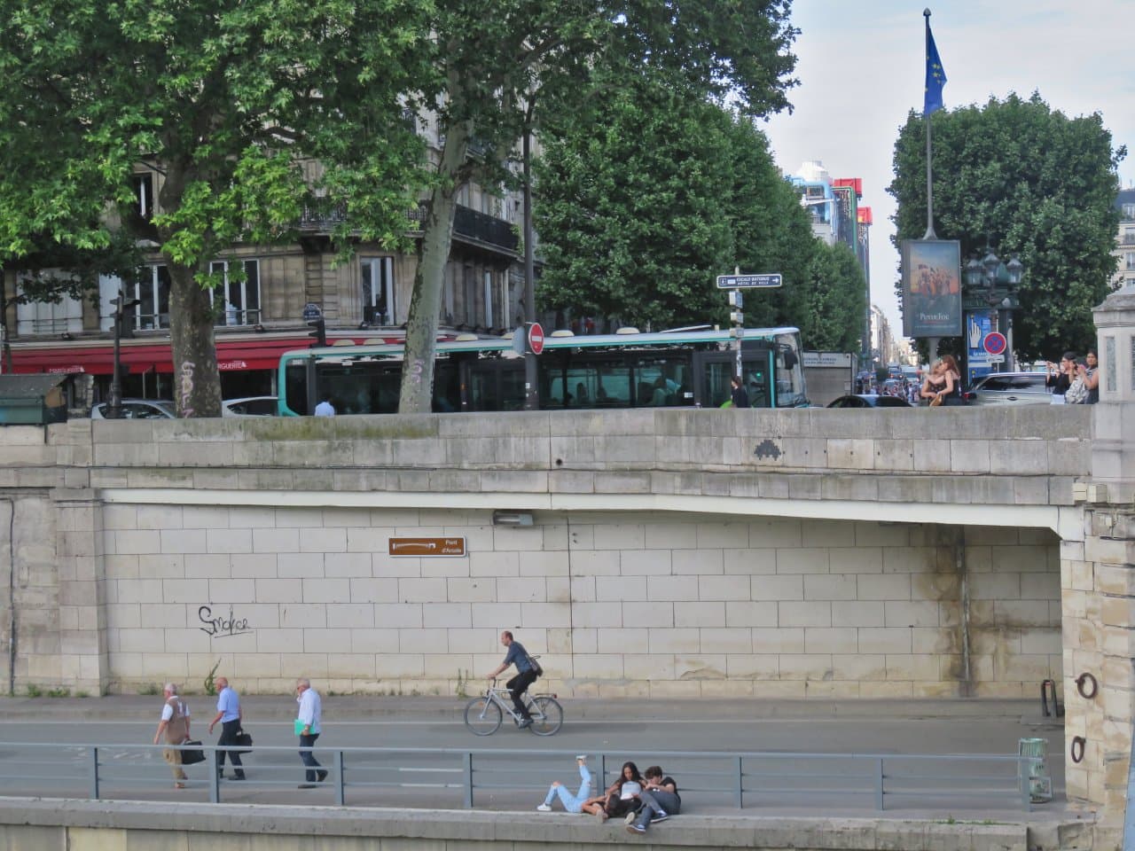 Invader PA_148