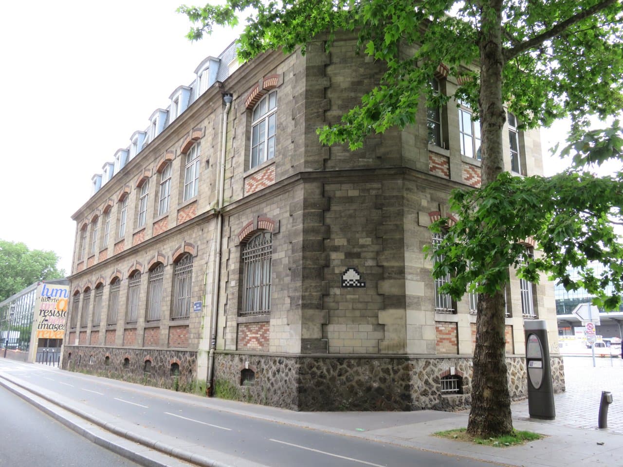 Invader PA_162