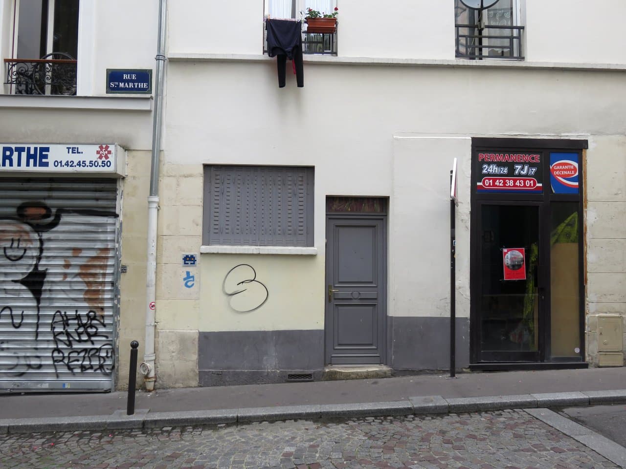 Invader PA_198