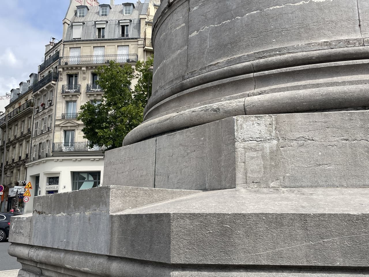 Invader PA_206