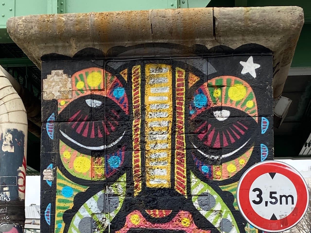 Invader PA_228