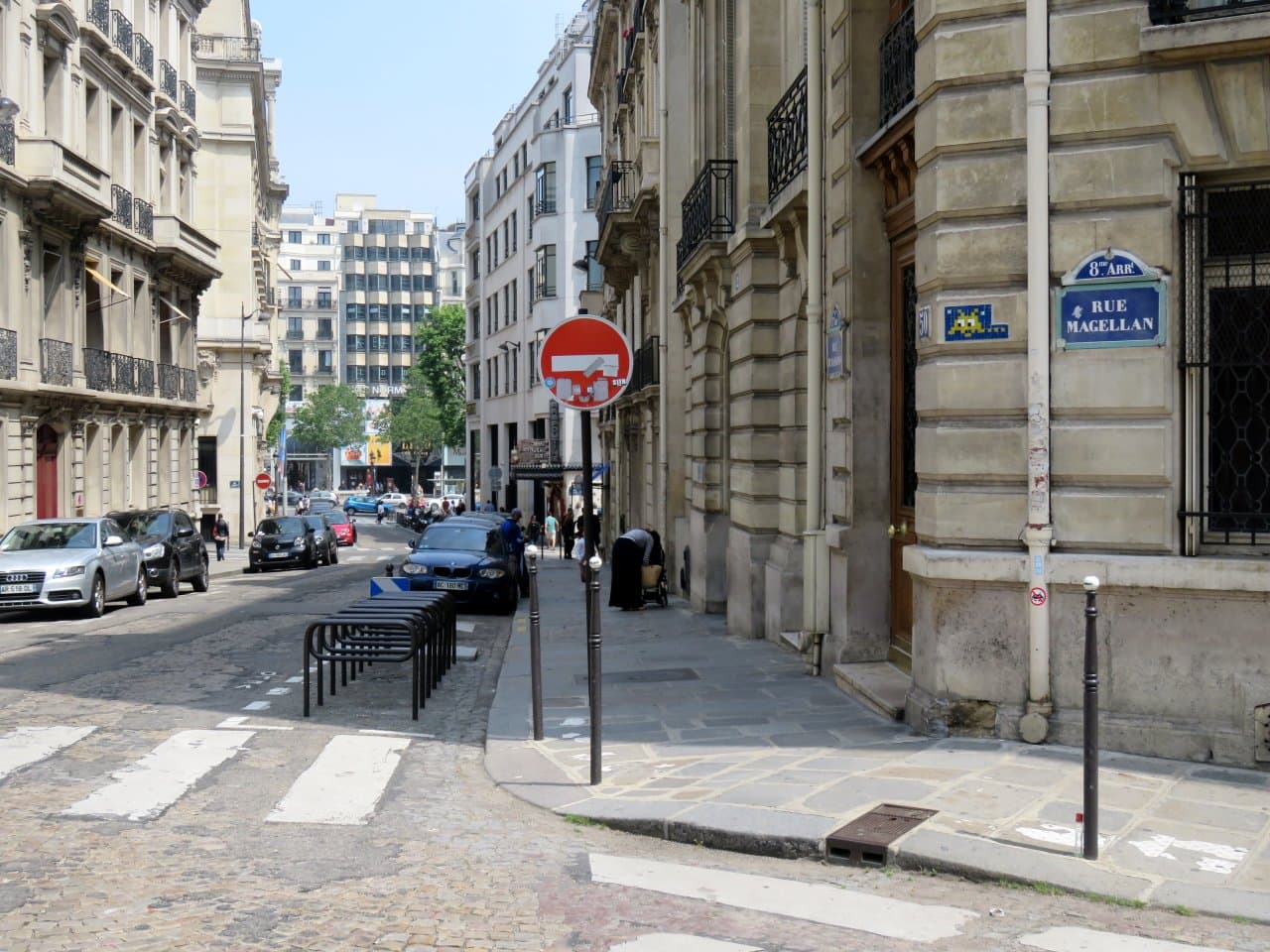 Invader PA_236