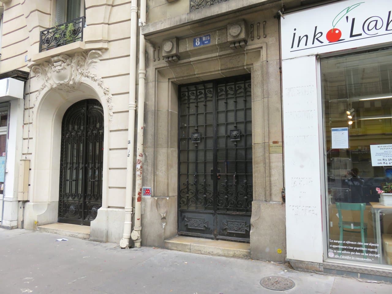 Invader PA_243