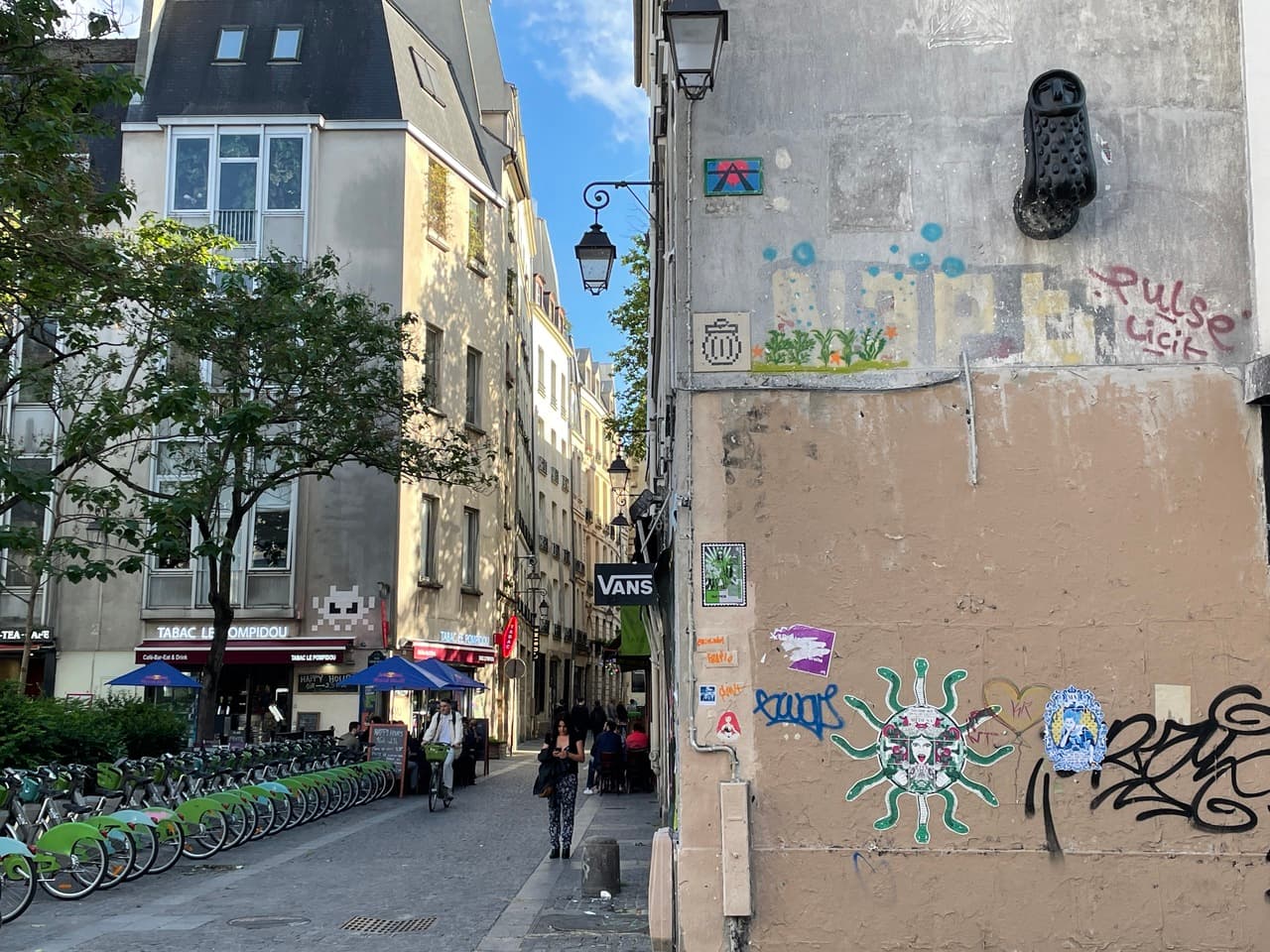 Invader PA_273
