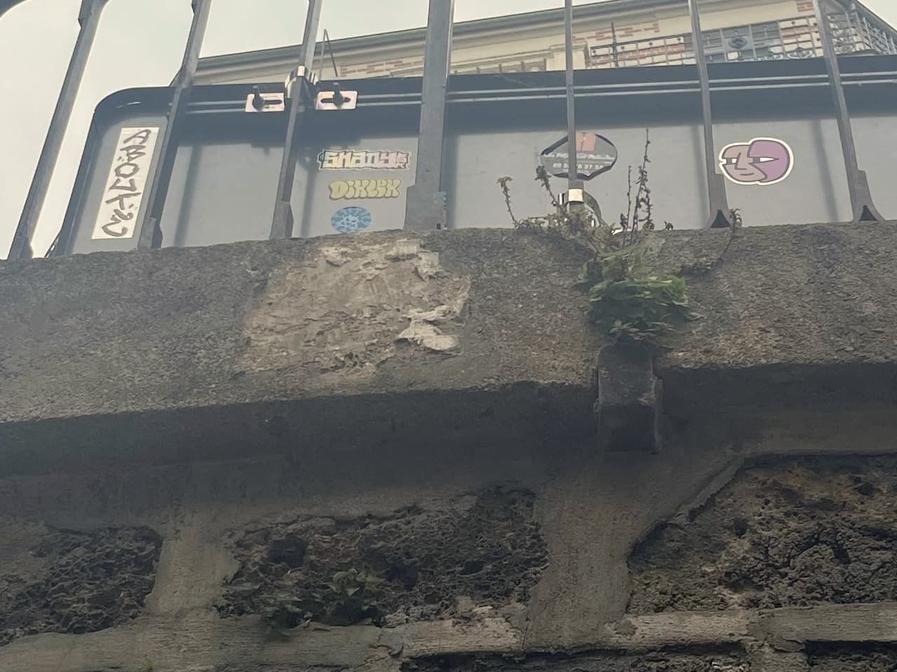 Invader PA_302