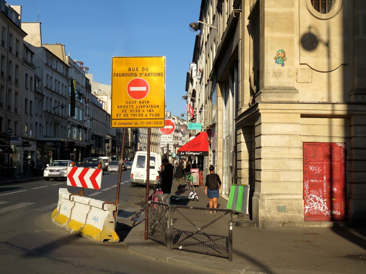 Invader PA_372