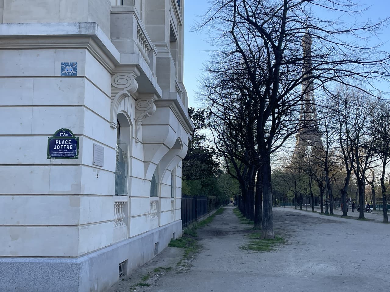 Invader PA_381