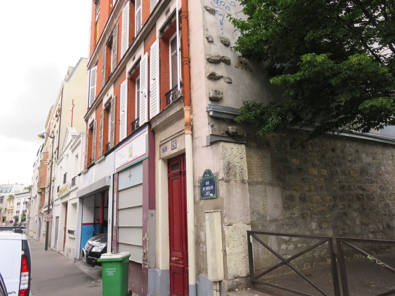 Invader PA_384