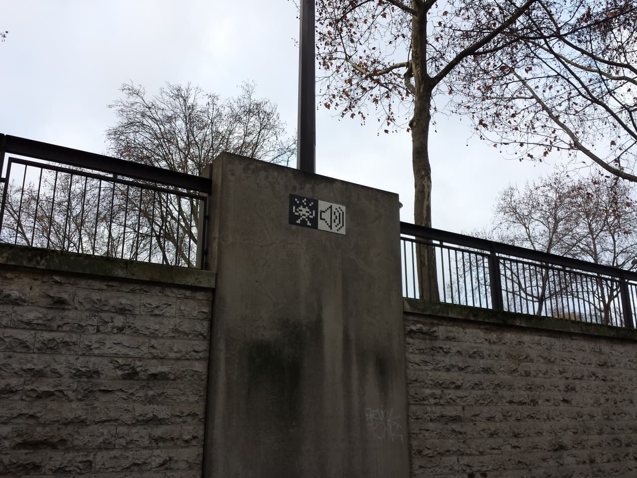 Invader PA_391