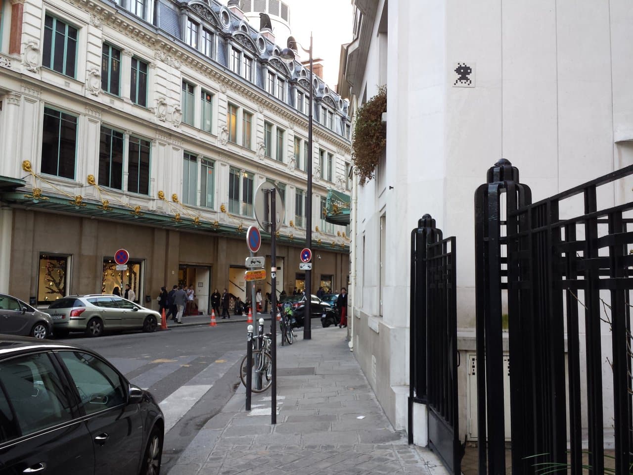 Invader PA_395