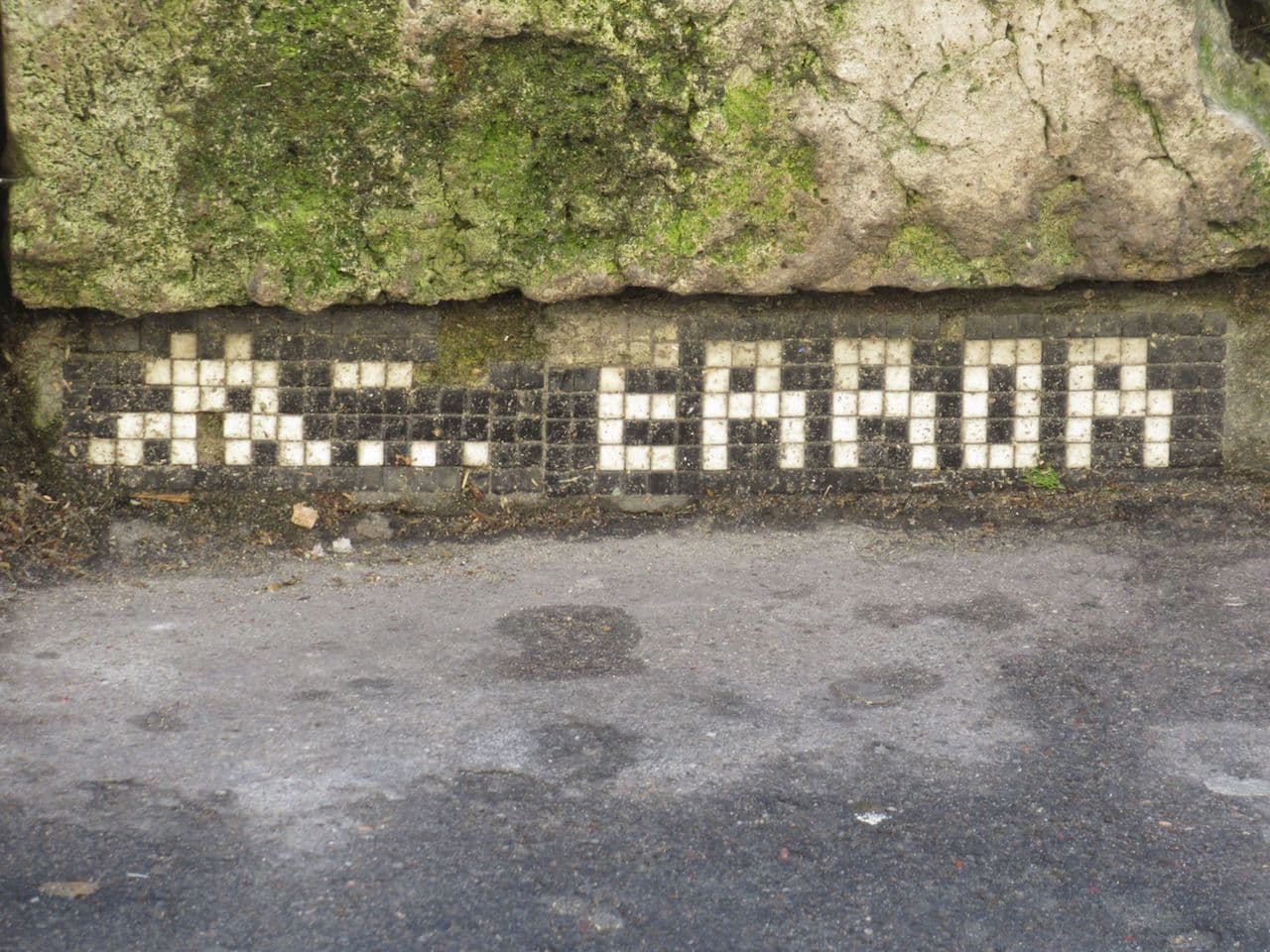 Invader PA_404