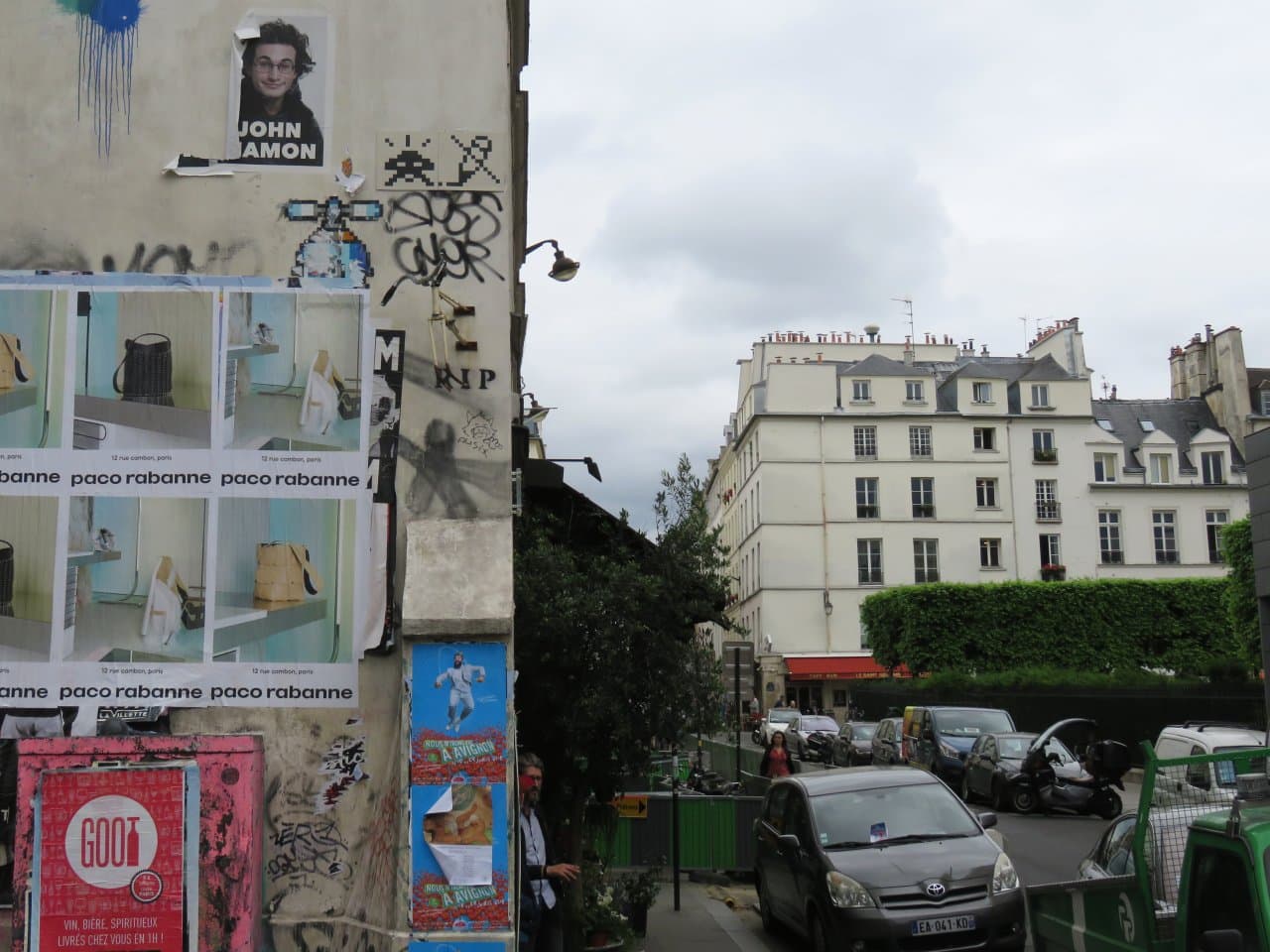 Invader PA_407
