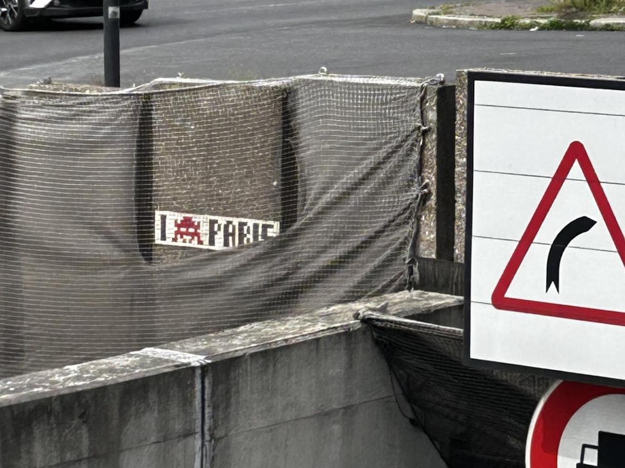 Invader PA_441