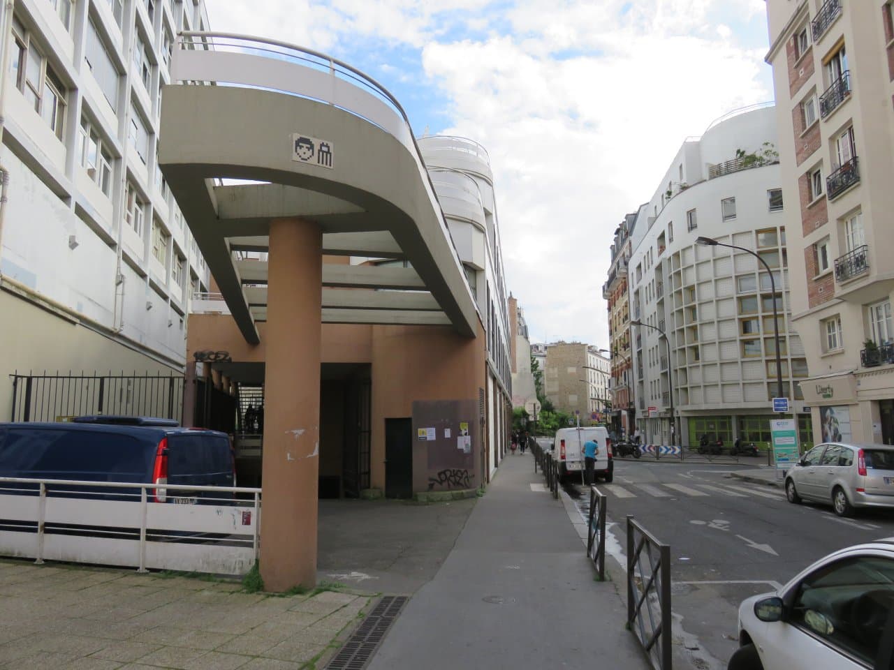 Invader PA_453