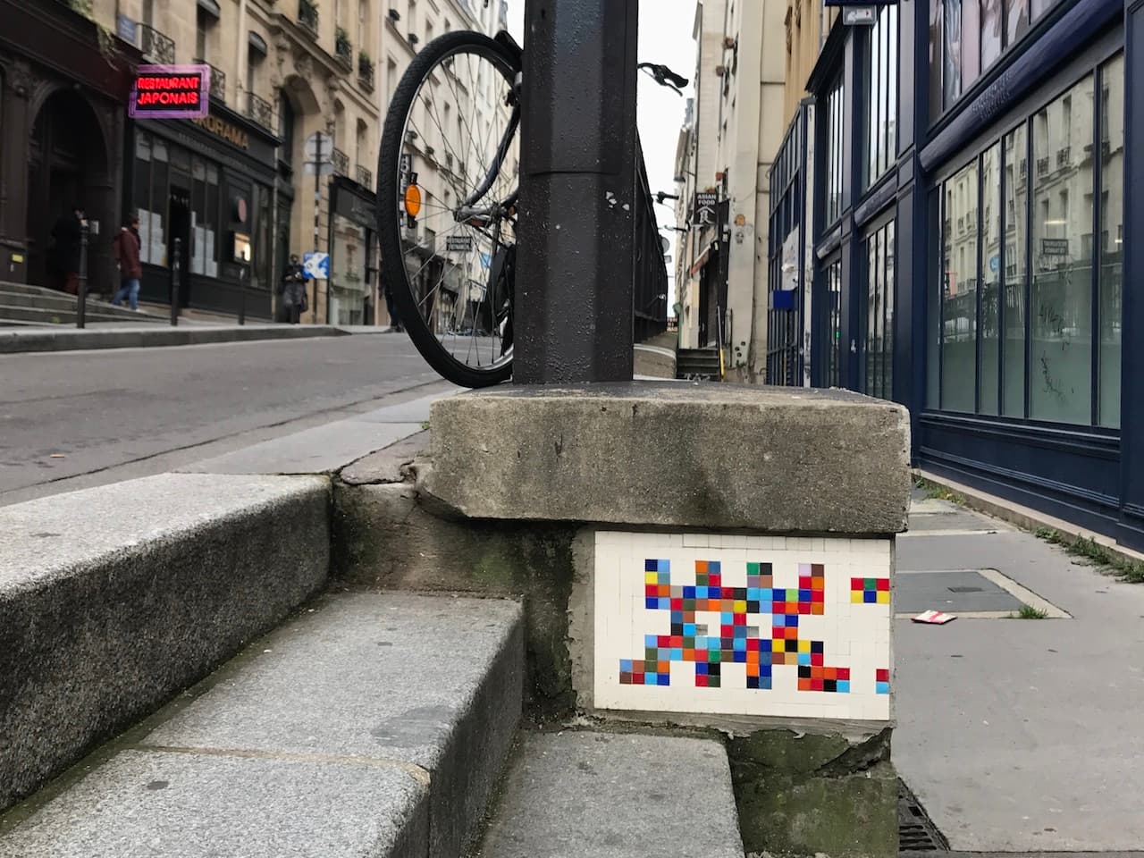 Invader PA_487