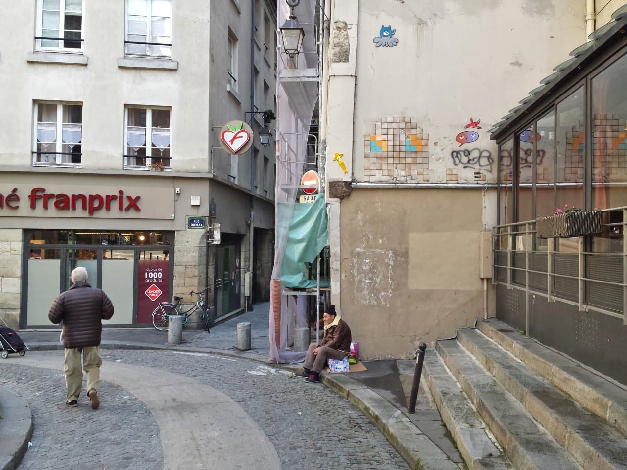 Invader PA_528