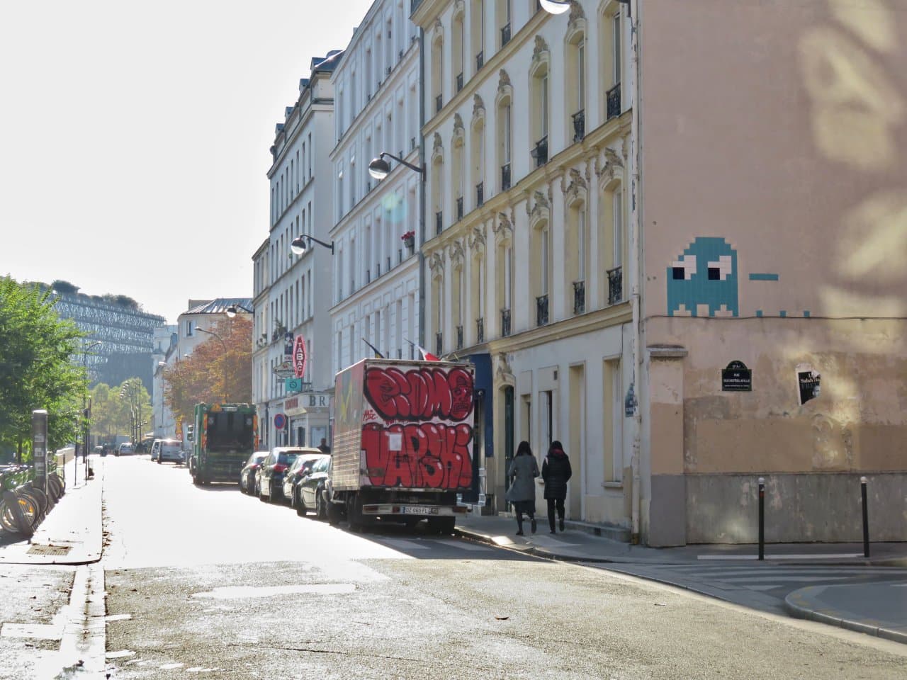 Invader PA_543