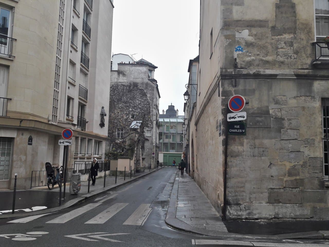 Invader PA_588
