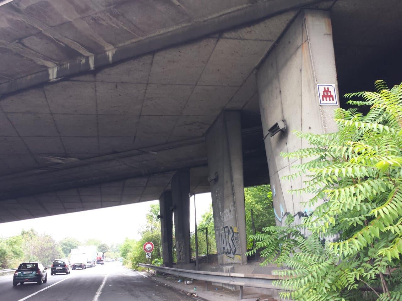 Invader PA_611