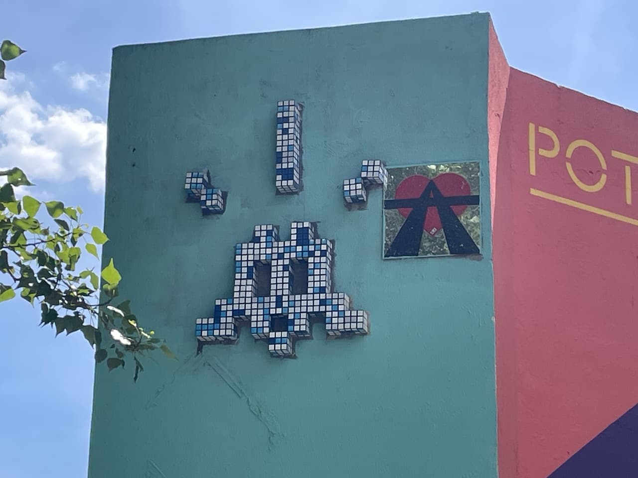 Invader PA_633