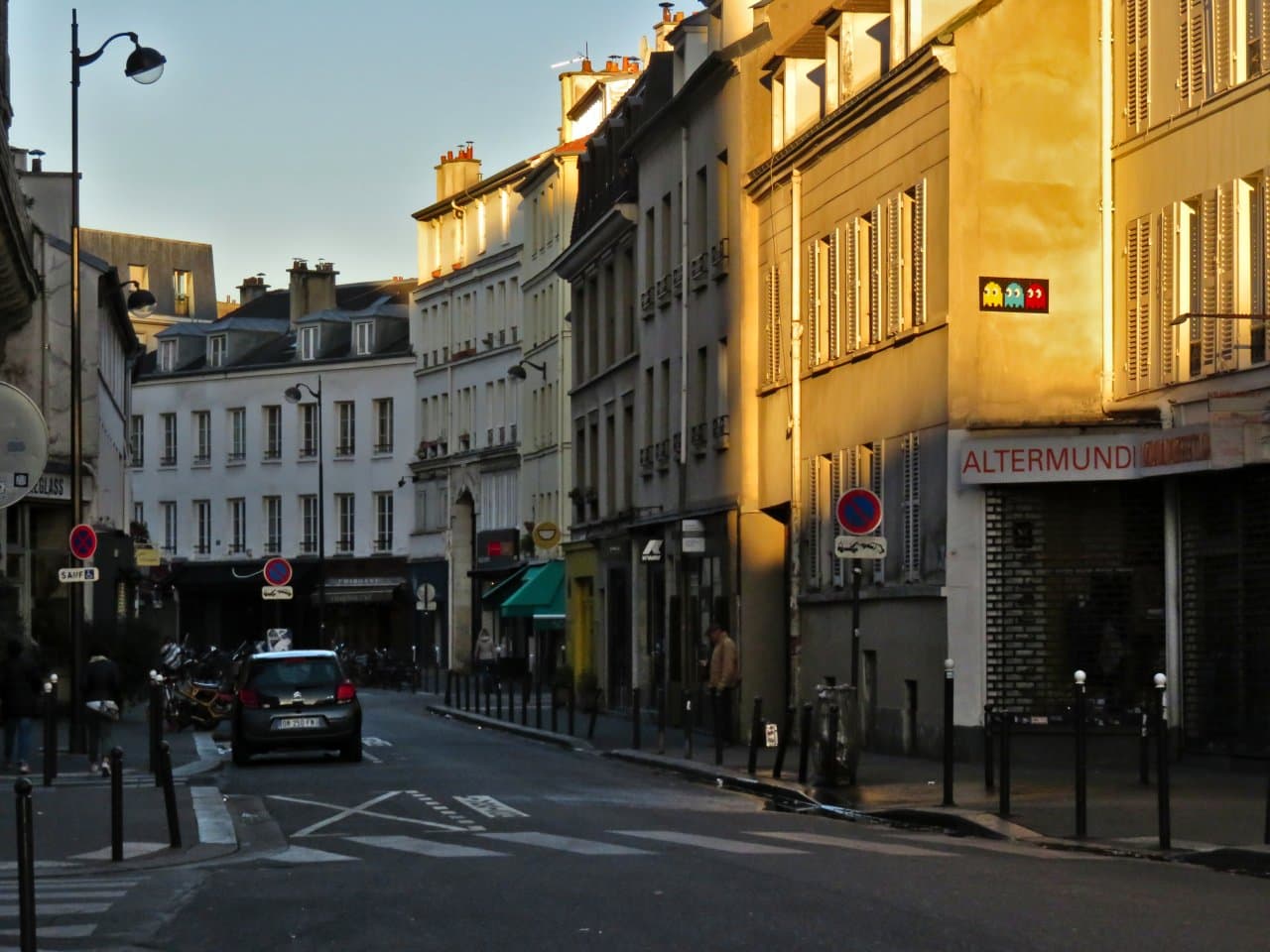 Invader PA_654