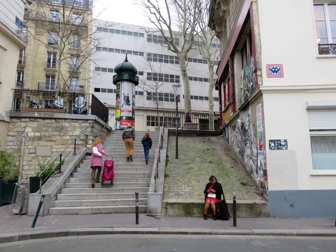 Invader PA_670