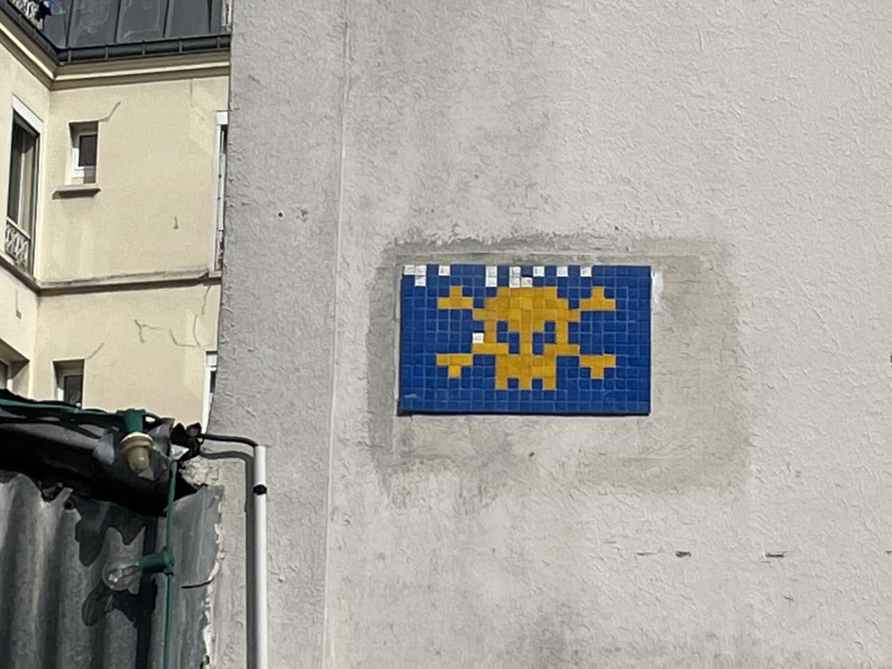 Invader PA_674
