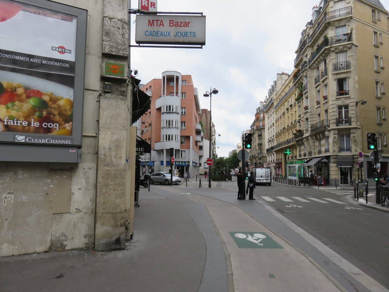 Invader PA_675