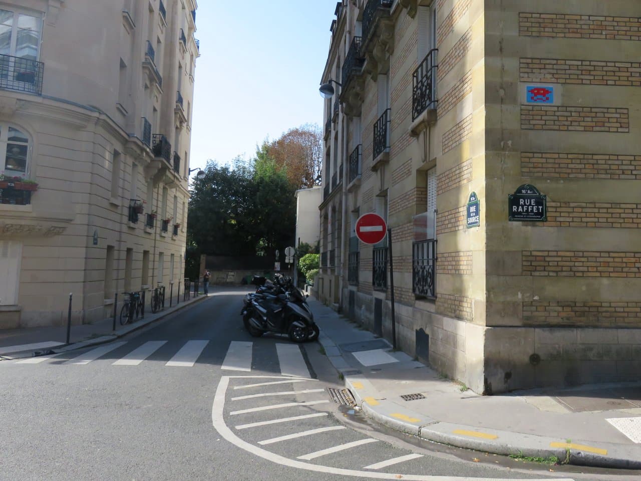 Invader PA_691