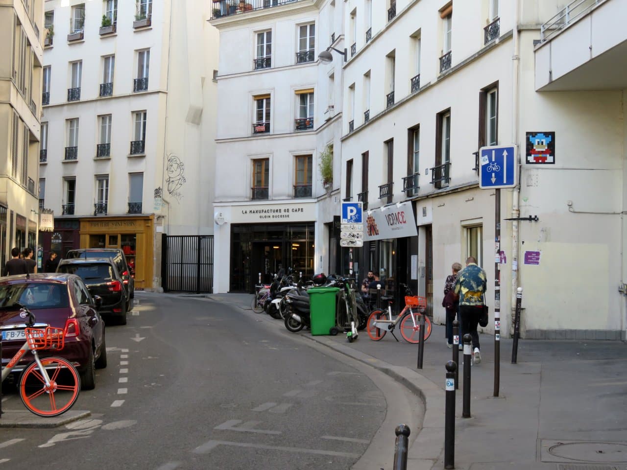 Invader PA_698