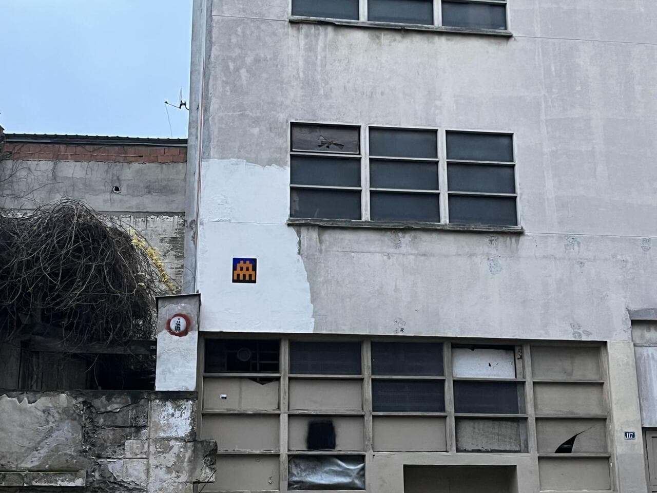 Invader PA_709