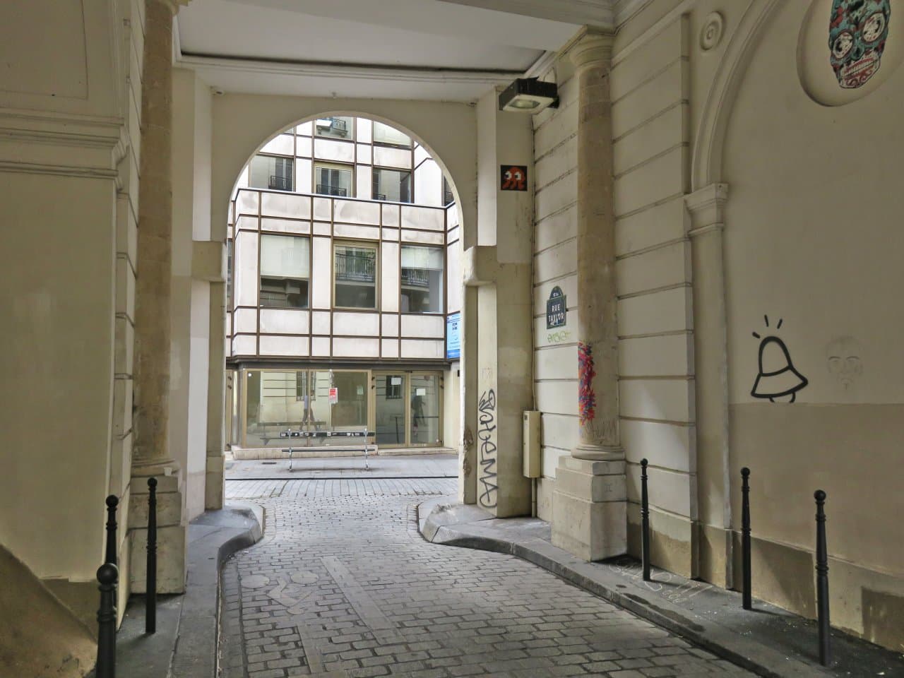 Invader PA_713