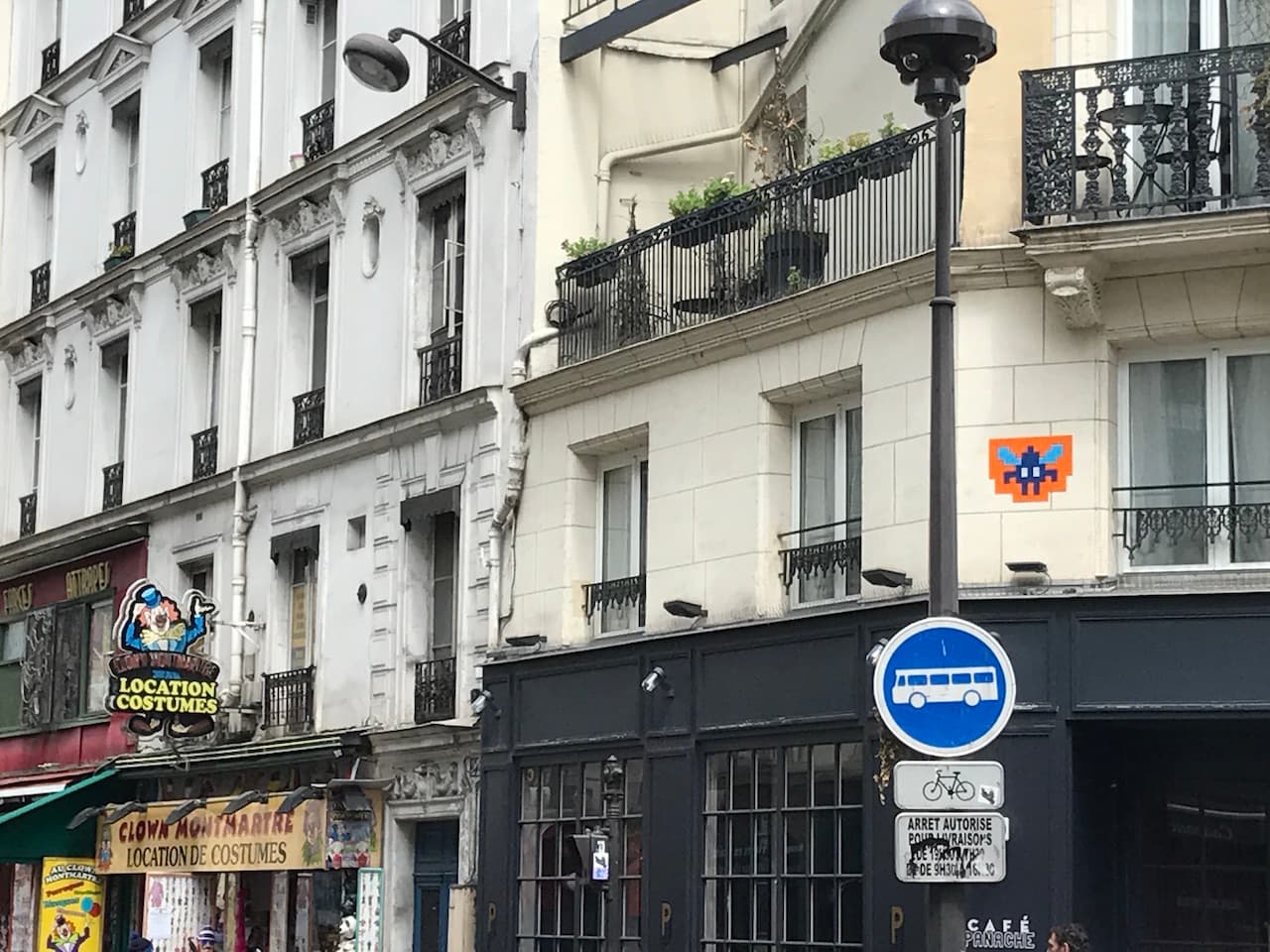 Invader PA_734