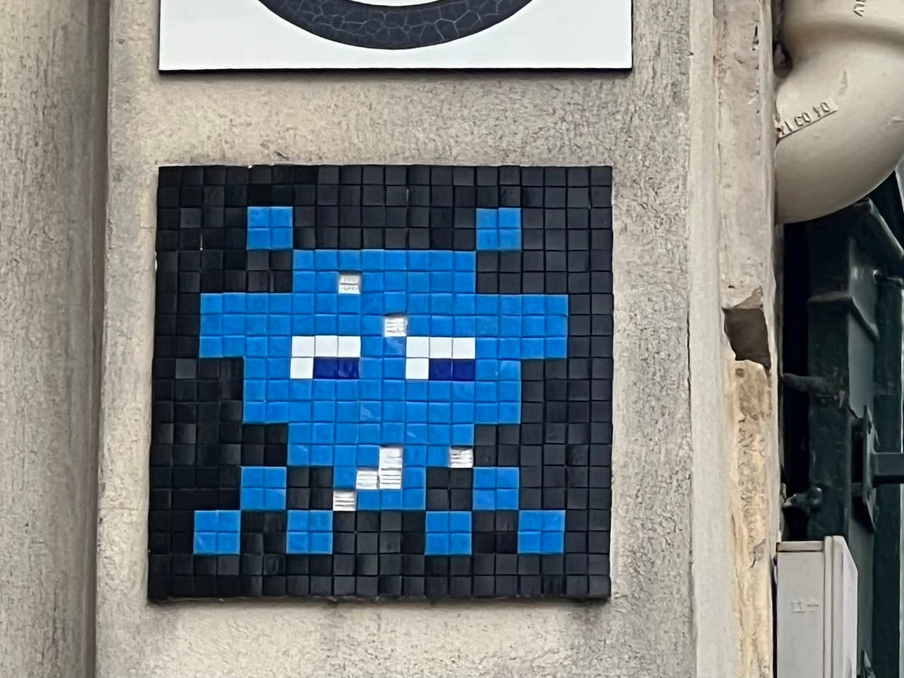 Invader PA_736