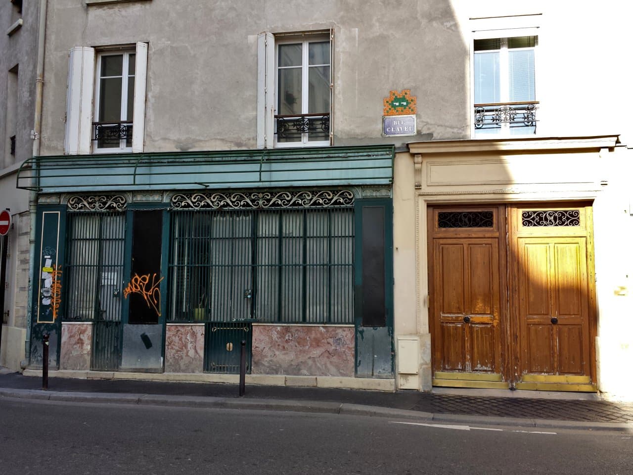 Invader PA_738