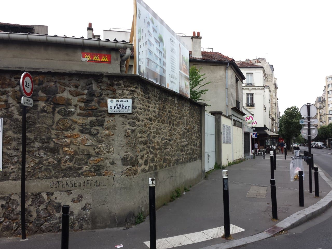Invader PA_751