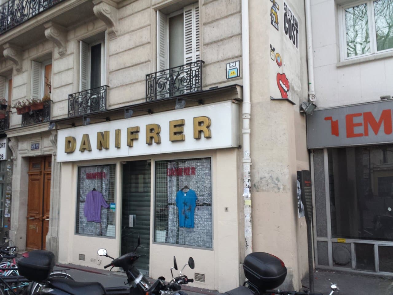 Invader PA_754