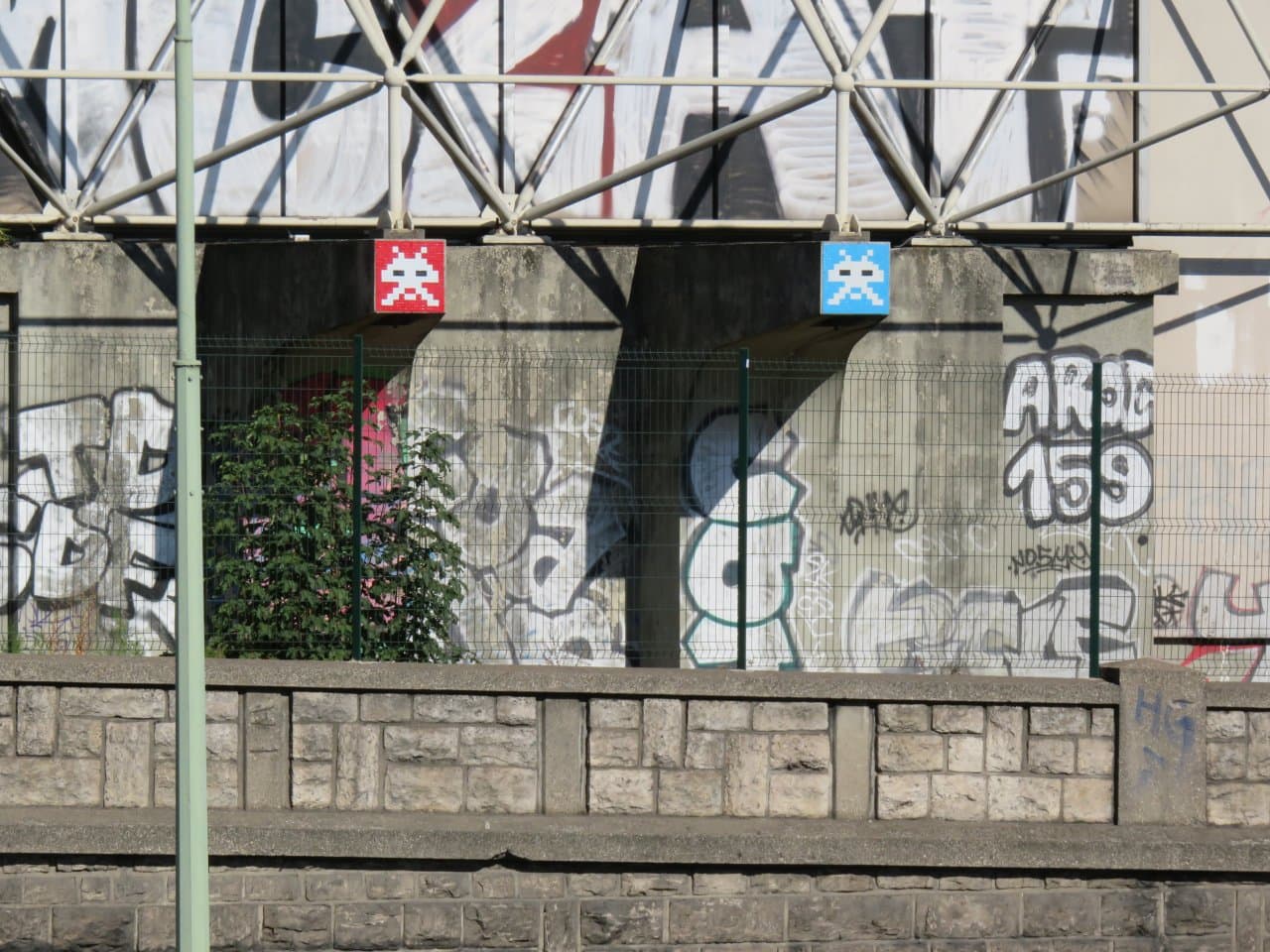Invader PA_782