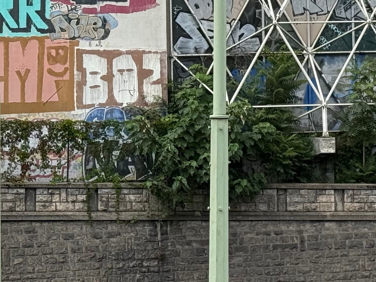 Invader PA_794