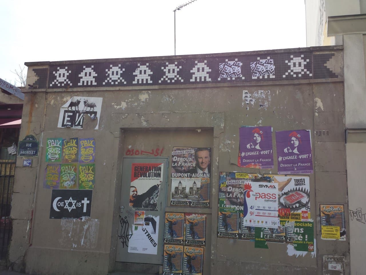 Invader PA_824