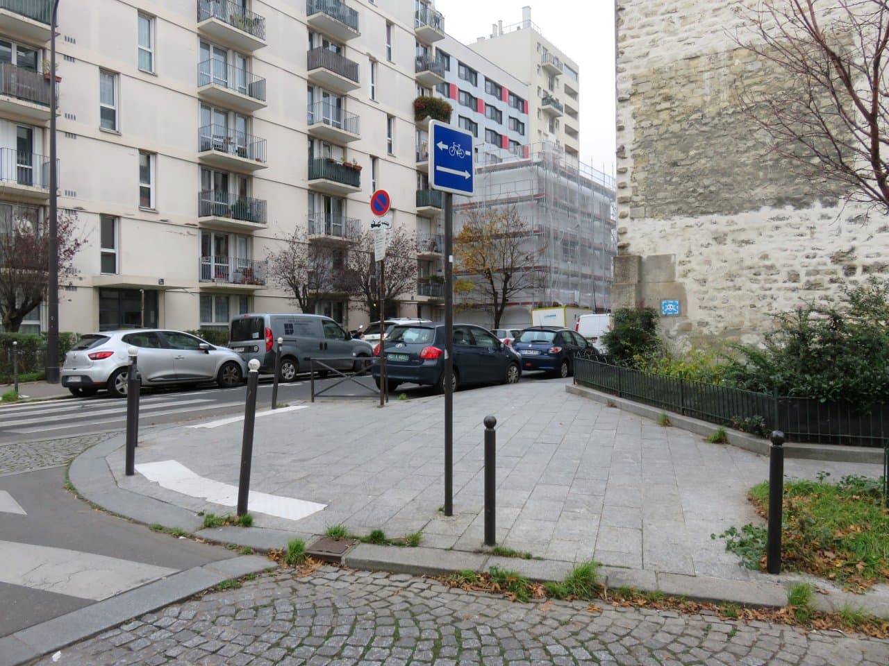 Invader PA_829