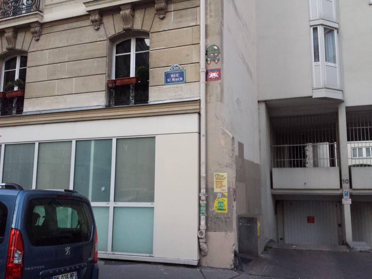 Invader PA_852